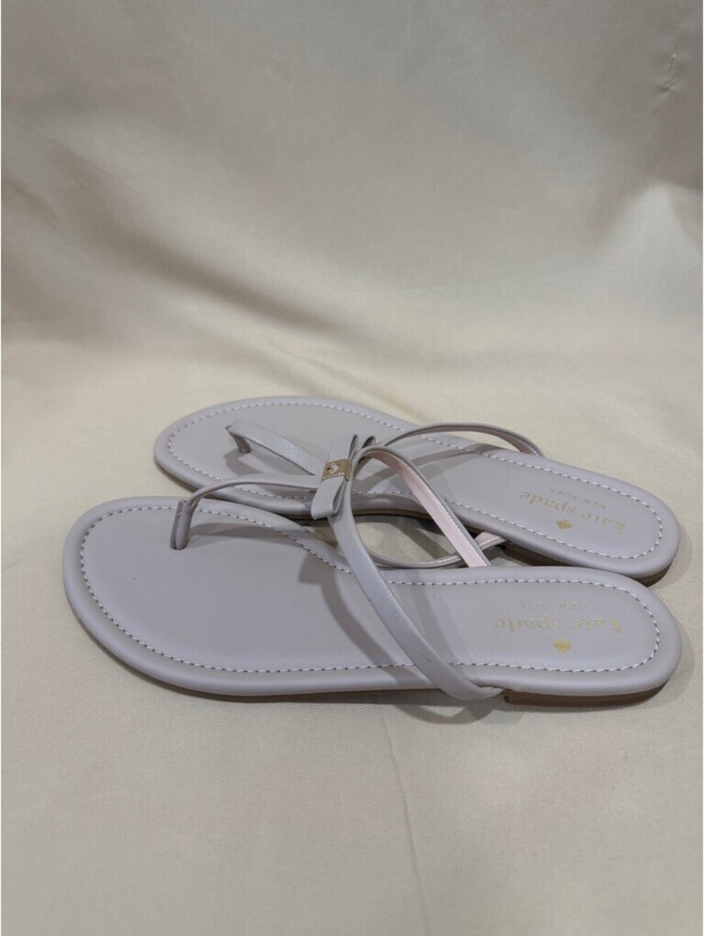 NEW Kate Spade New York Pink Patent Thong Peplum Sandals Women’s Size 10 - Picture 4 of 8